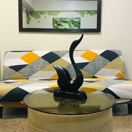 One Palm Tree Villas Across Naia-T3 مانيلا المظهر الخارجي الصورة